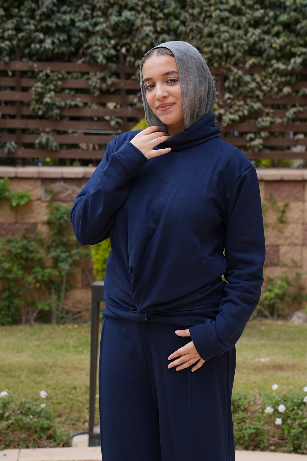 Front knot Melton Set for Women