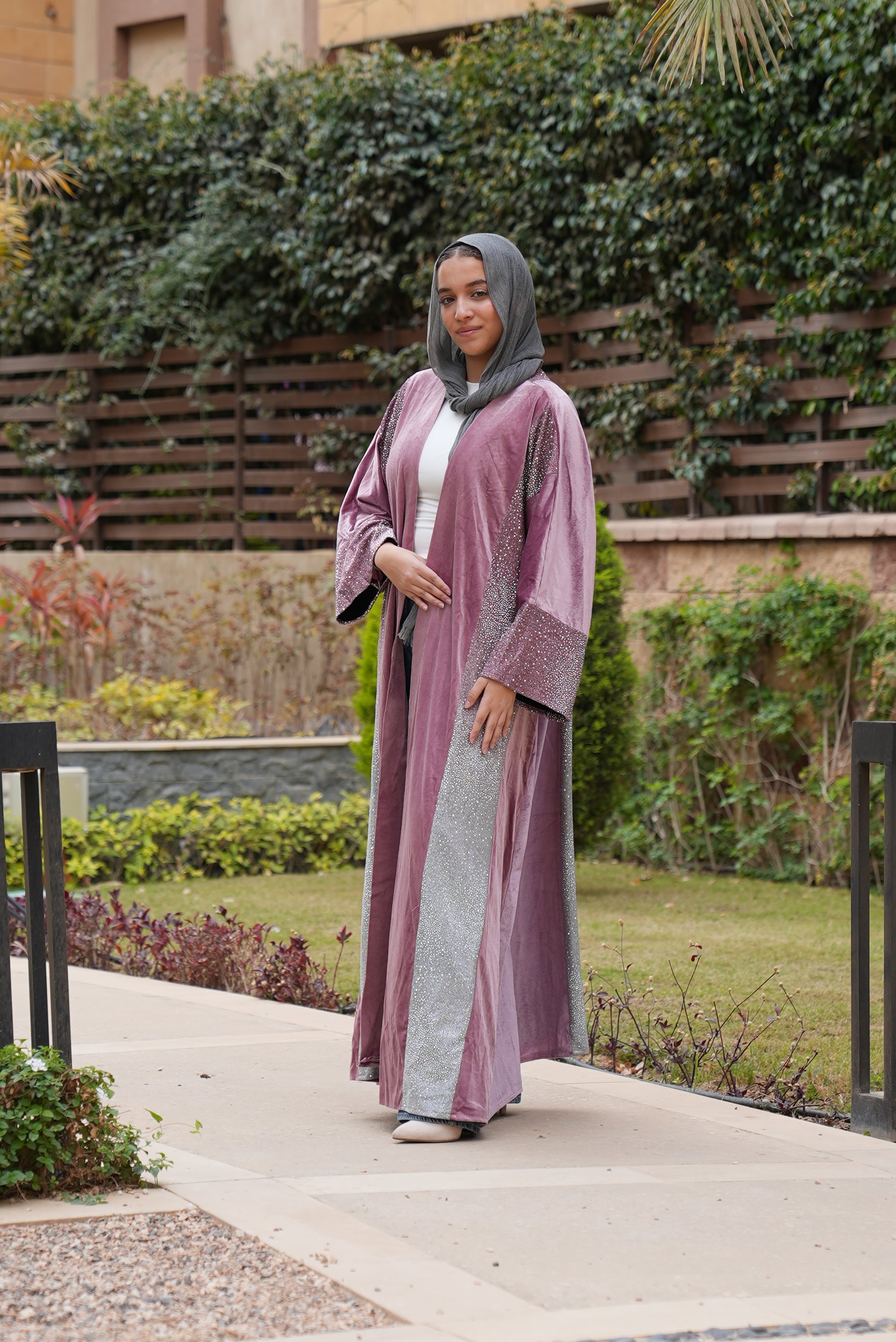 A dusty-rose velvet kaftan